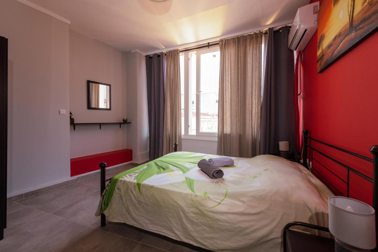 Syntagma Metro St. 2 Bedrooms 6 Pers. Flat By Mps เอเธนส์ ภายนอก รูปภาพ
